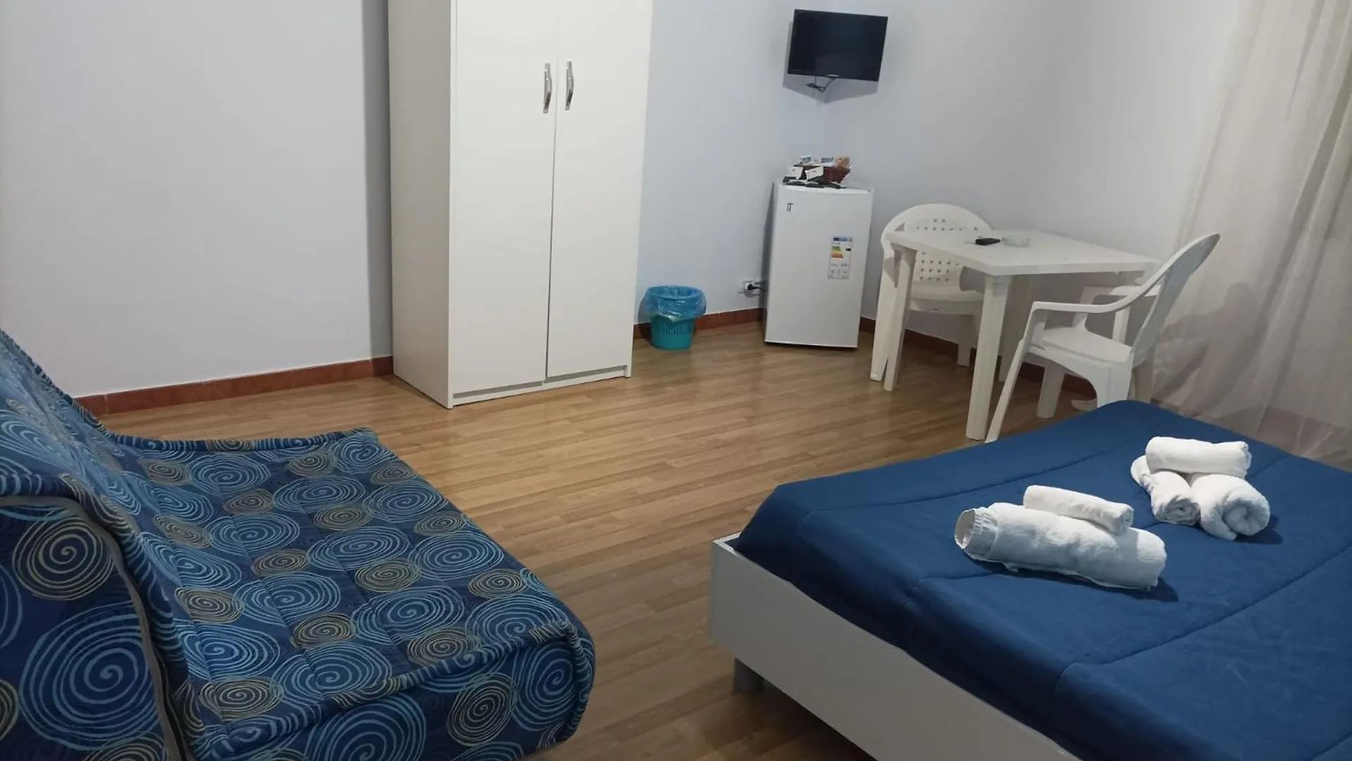 Mezzocannone Terminal Center Naples Apartment
